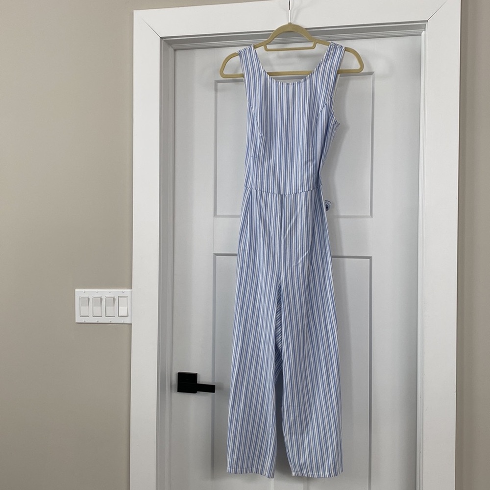 Criss Crossed Back pant romper